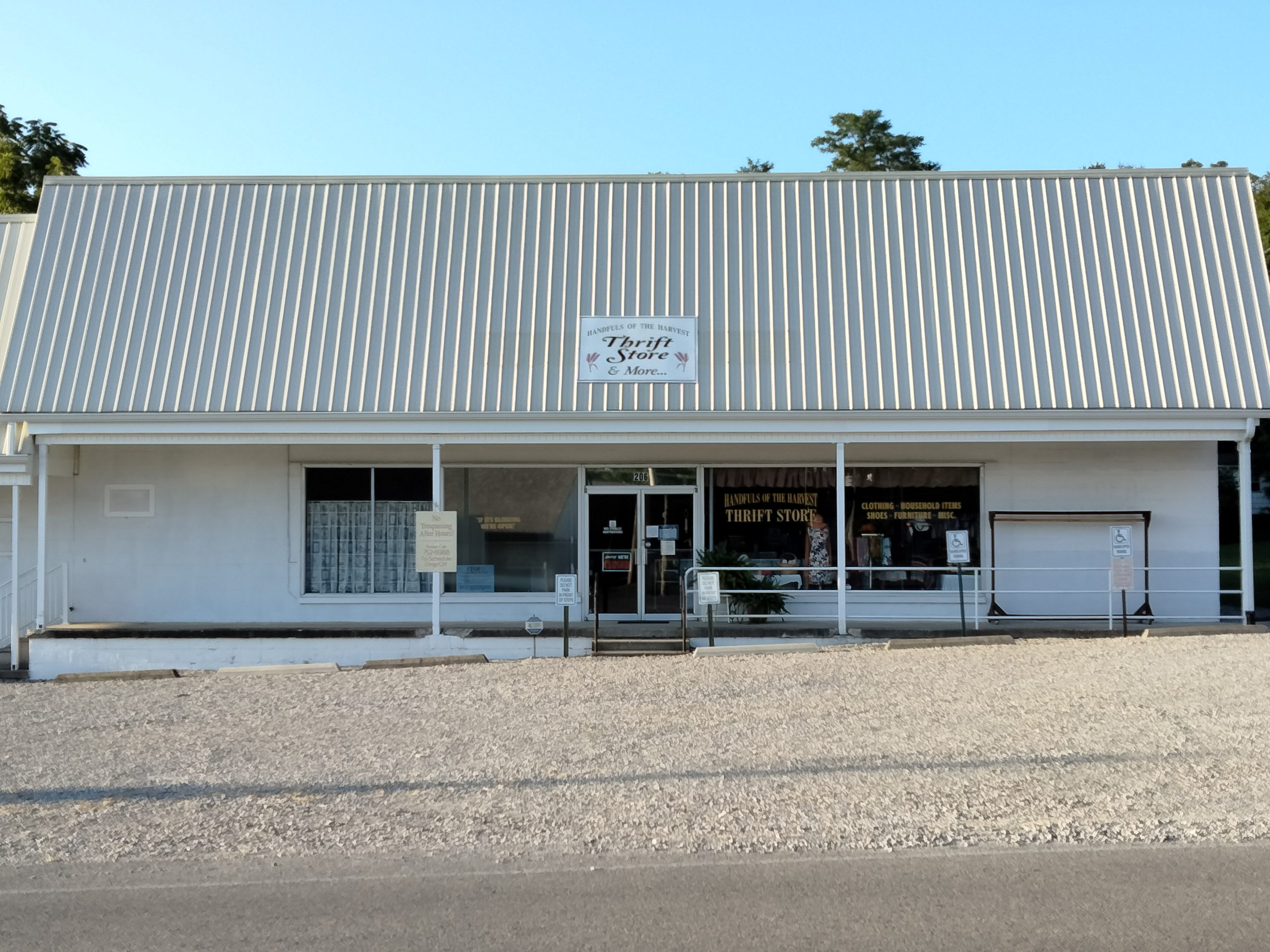 Handfuls of the Harvest Mission Thrift Store